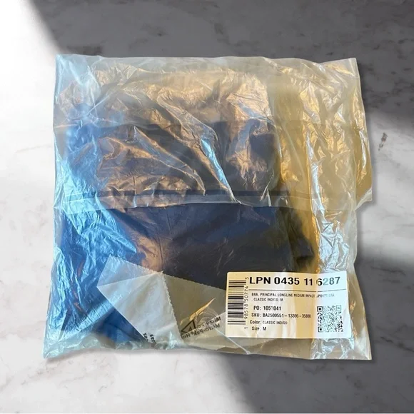 NWT Fabletics Principal Longline Medium Impact Sports Bra In Classic Indigo Sz M - Picture 11 of 11